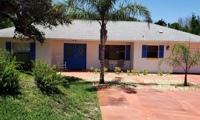 New Smyrna Beach House | Tommy Bahama Lifestyle Beach House. 212 steps to the beach!