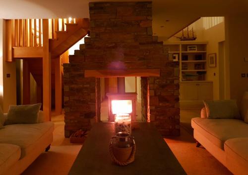 Porthtowan House | Tonga