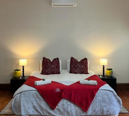 Graaff-Reinet House | Toni's Cottage