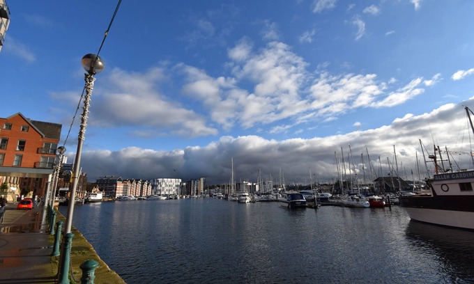 Ipswich Apartment | Toothbrush Apartments - Ipswich Quayside