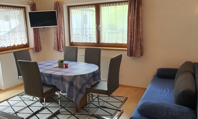 Vergoetschen Apartment | Top 2 - House Alpenrose