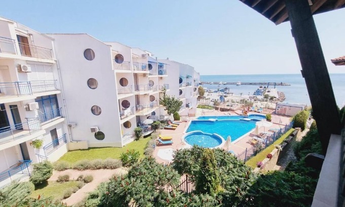 Sveti Vlas Apartment | Top Apartments