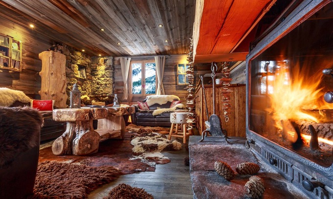 Bellentre Ski Chalet | TOP CHALET 360m2, NEAR OF THE SLOPES, 2 SPAS SAUNA, HAMMAM, WIFI, HIGH SERVICE