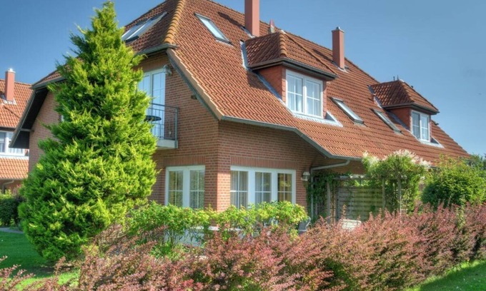 Wulfen House | Top floor apartment by the golf course