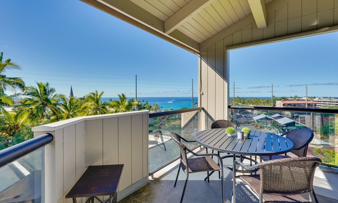 Historic Kailua Village Condo | Top-Floor Kailua Bay Resort Condo w/Ocean Views!