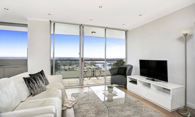 Cremorne Apartment | Top Floor Penthouse Apartment Cremorne -SUTH2