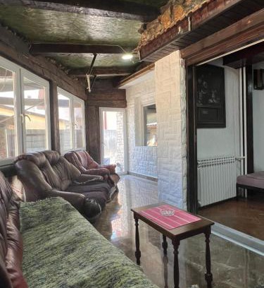 Sabac House | Top House