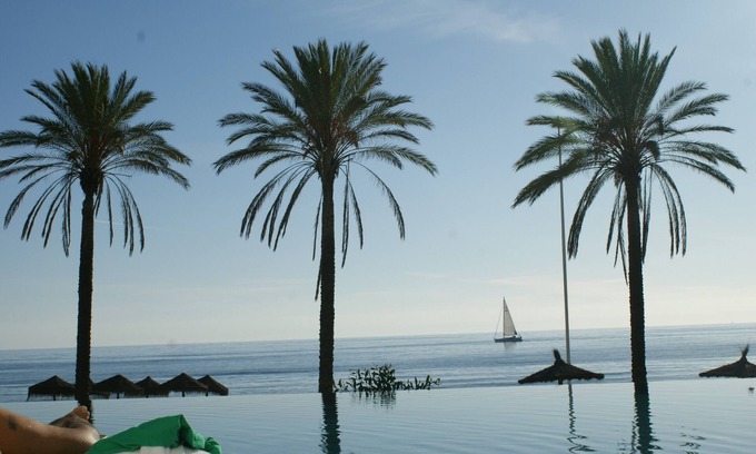 Ojen Apartment | TOP luxury apartment in the hills of Marbella Elviria with sea views