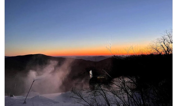 Windmill Point House | Top of the Lift Mountain Getaway