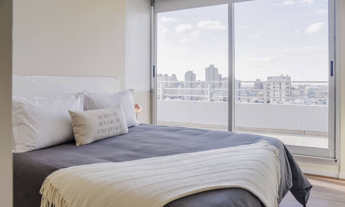 Nunez Condo | Top Rentals WOW Nuñez