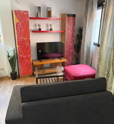 San Diego Apartment | Tormenta Colores City Center
