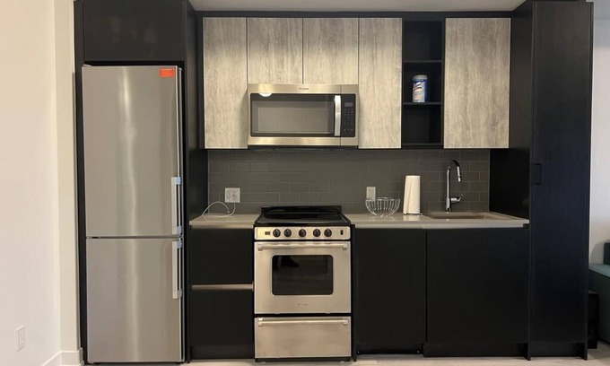 Humber Bay Condo | Toronto’s Brand New 2 Bedroom GEM!