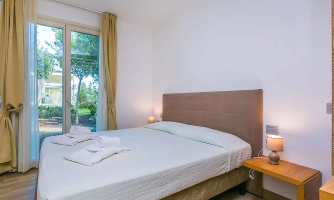 Cecina Cottage | Toscana Biovillage - Cottage con Vasca Idromassaggio solo su Richiesta