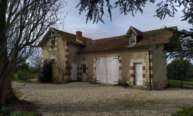Velles House | TOTALLY INDEPENDENT HOUSE on 2 hectares FOR 5 PEOPLE
