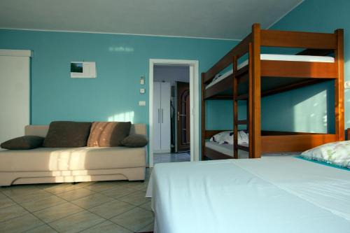 Krkavce Apartment | Tourist Farm Robivera