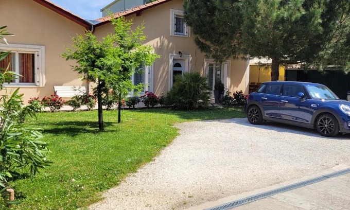 Bergerac House | TOUTAPIé