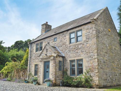 Hallington House | Tower Cottage - Mvw
