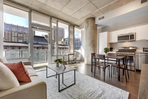 Downtown St. Louis Apartment | Towers At Opop 703 Spacios And Cozy 1 Bd 1 B