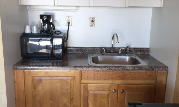 Jasper Hotel | Town and Country Motel
