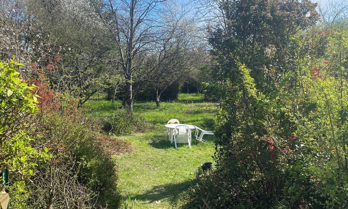 Fondettes House | Town/country house,6 km from Tours, kitchen, terrace, garden.pets ok.
