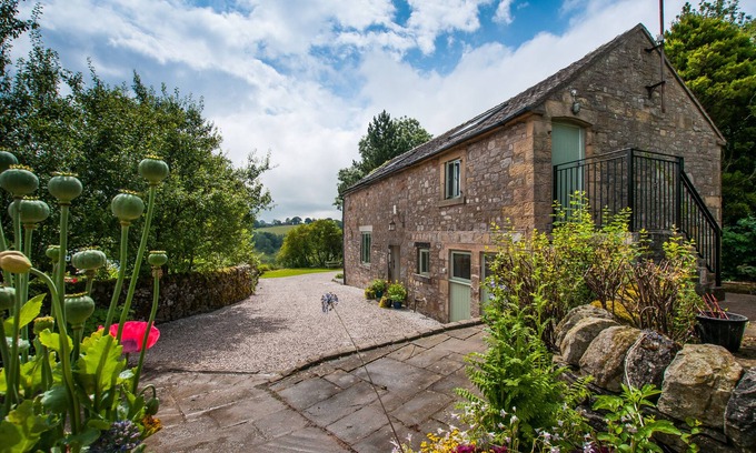 Longnor Cottage | Town End Barn | Warslow Near Hartington, Peak District & Derbyshire Dales