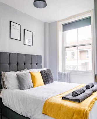Bridgnorth Apartment | Town Hall Views by Shropshire Abodes