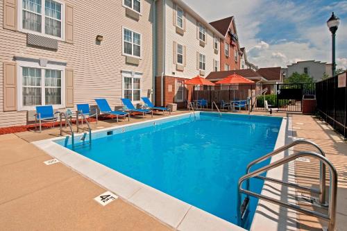 Bloomington Hotel | TownePlace Suites by Marriott Bloomington