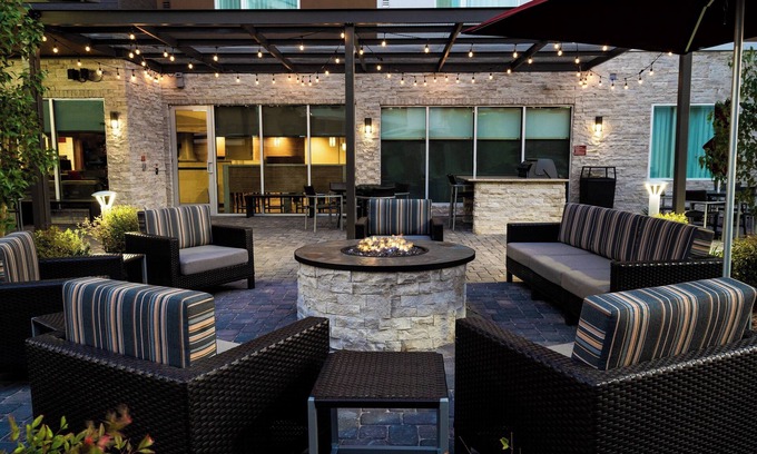 Las Vegas Hotel | TownePlace Suites By Marriott Las Vegas Stadium District