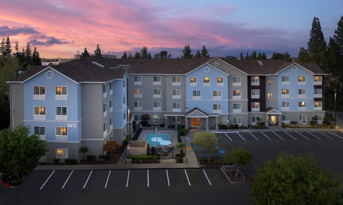 Sacramento Hotel | TownePlace Suites by Marriott Sacramento Cal Expo