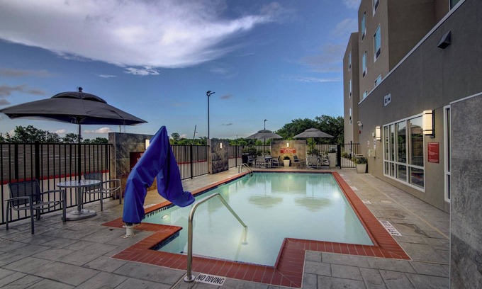 Houston Hotel | Towneplace Suites Houston Hobby Airport