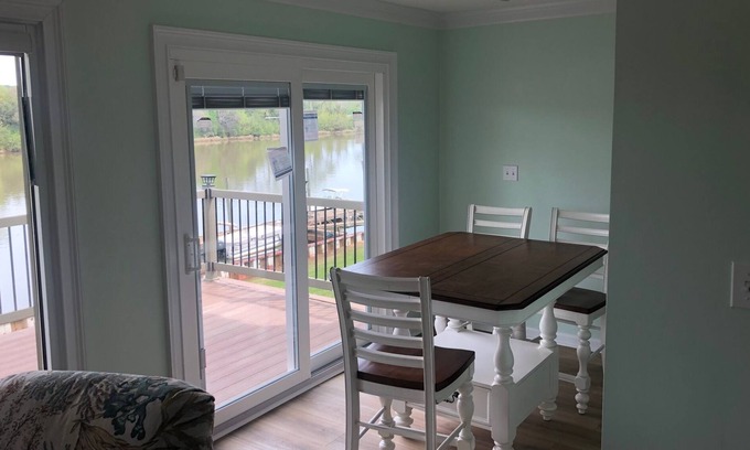 Augusta Condo | Townhome Available on the scenic Savannah River, 2 miles from Downtown Augusta