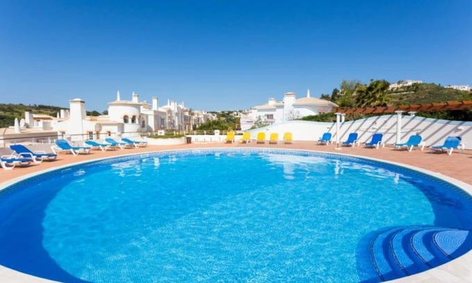 Budens House | Townhouse by the pool - Encosta Velha 62