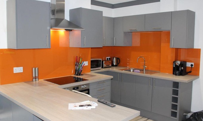 Crewe House | Townhouse PLUS @ 282 Walthall Street