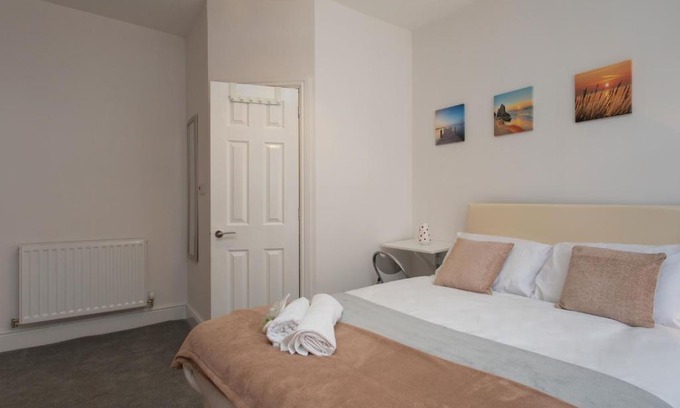 Crewe House | Townhouse PLUS @ Westminster Street Crewe