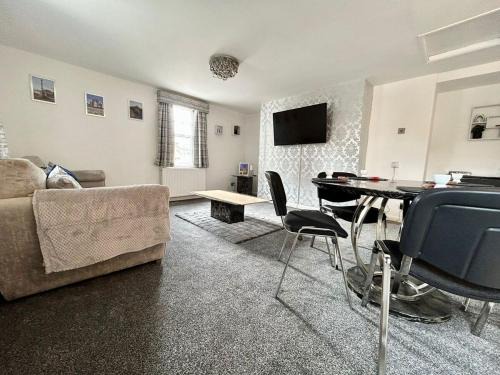 Guisborough Apartment | Townside Hideaway