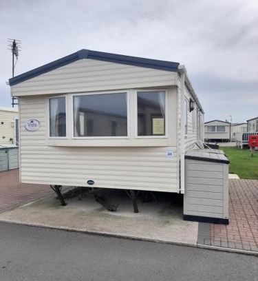 Towyn House | Towyn 24 Golden Gate Rentals