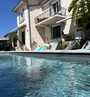 Antibes Apartment | Très beau Studio lumineux dans Villa avec piscine