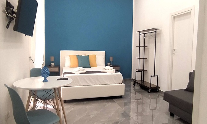 Vasto House | TRACK 60 - PRIVATE ROOMS GARIBALDI