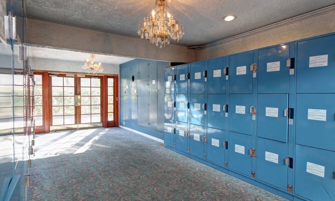 Inglewood Hotel | Tradewinds Hotel LAX Airport