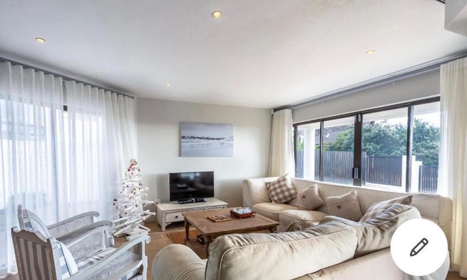 Saint Francis Bay House | Tradewinds