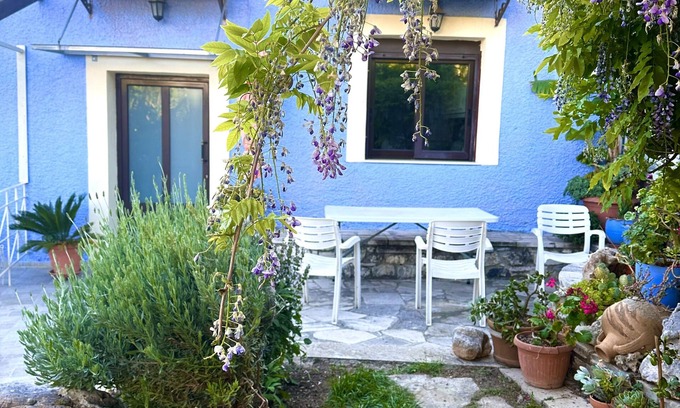 Monopari House | Traditional House in "Kefala" hill next to Rethymnon and Gerani sandy beach