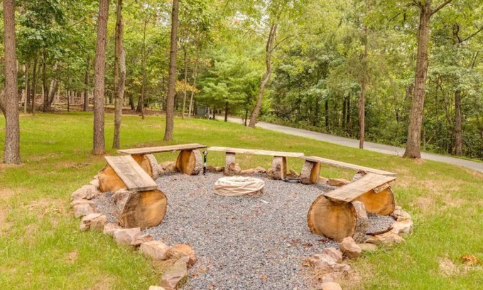 The Woods Ski Chalet | Trailblazer Boho Chalet @ The Woods Berkeley Virginia