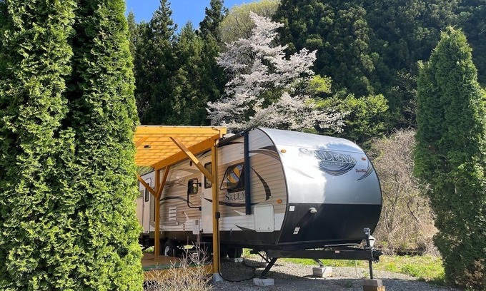 Fujikawaguchiko RV Rental | Trailer House Consecutive night plan 26 peop/Minamitsuru District Yamanashi