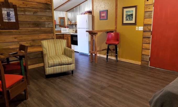 Compton House | Trailhead Cabin in the Heart of the Upper Buffalo