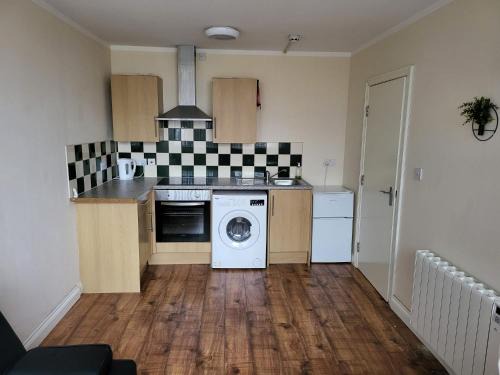 Crewe Apartment | Train Station Apartments