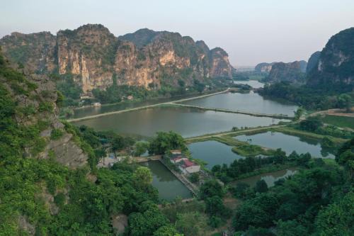 Hoa Lu Apartment | Trang An Pristine View homestay
