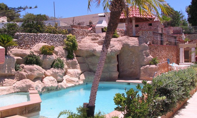 Santa Maria Estate Villa | TranquiI Villa Apartments Units Mellieha One Bedrooms own terrace & Shared Pool