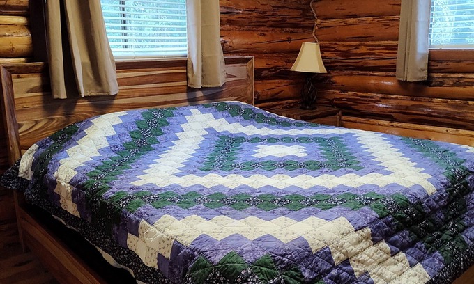 Libby Cabin | Tranquil 1-bedroom in Libby