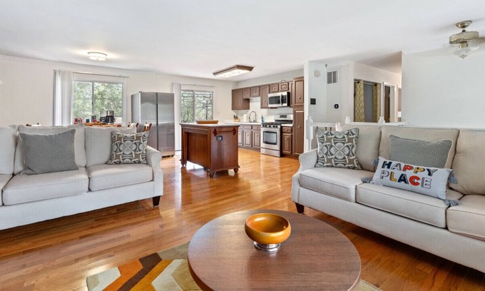 Woodridge House | "Tranquil 3BR: Space & Comfort"