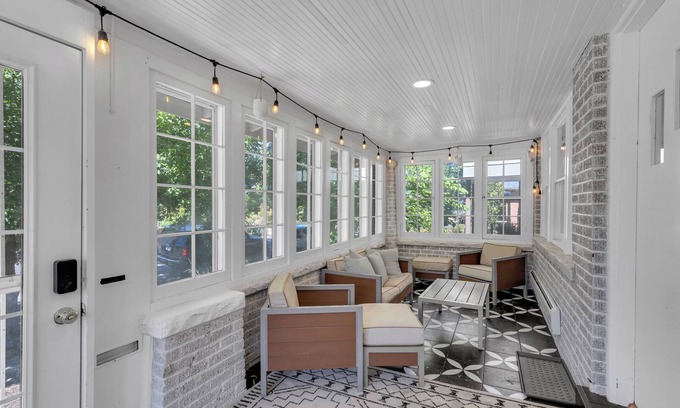 West Highland House | Tranquil 4-bedroom house with AC in Denver